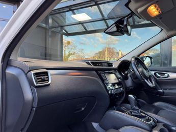 Nissan Qashqai 1.2 DIG-T Tekna XTRON Euro 6 (s/s) 5dr