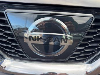 Nissan Qashqai 1.2 DIG-T N-Connecta XTRON Euro 6 (s/s) 5dr