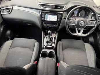 Nissan Qashqai 1.2 DIG-T N-Connecta XTRON Euro 6 (s/s) 5dr