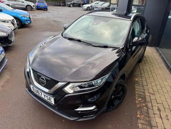 Nissan Qashqai 1.2 DIG-T N-Connecta XTRON Euro 6 (s/s) 5dr