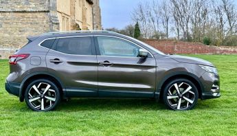 Nissan Qashqai 1.2 DIG-T Tekna+ XTRON Euro 6 (s/s) 5dr