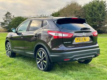 Nissan Qashqai 1.2 DIG-T Tekna XTRON 2WD Euro 6 (s/s) 5dr