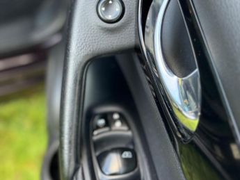 Nissan Qashqai 1.2 DIG-T Tekna XTRON 2WD Euro 6 (s/s) 5dr