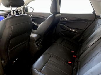 Vauxhall Grandland X 1.2 Turbo Elite Nav Euro 6 (s/s) 5dr