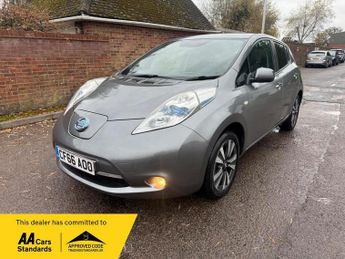 Nissan Leaf 30kWh Tekna Auto 5dr