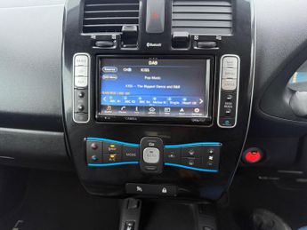 Nissan Leaf 30kWh Tekna Auto 5dr