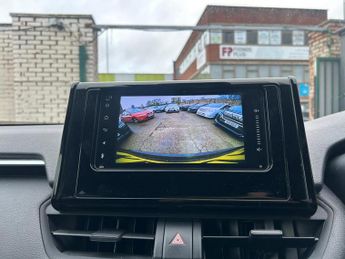 Toyota RAV4 2.5 VVT-h Design CVT 4WD Euro 6 (s/s) 5dr