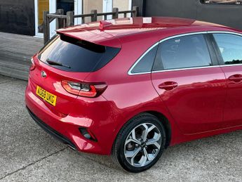 Kia Ceed 1.6 CRDi 3 DCT Euro 6 (s/s) 5dr