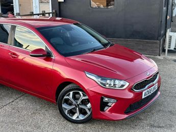 Kia Ceed 1.6 CRDi 3 DCT Euro 6 (s/s) 5dr