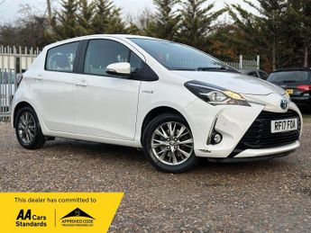 Toyota Yaris 1.5 VVT-h Icon Tech E-CVT Euro 6 (s/s) 5dr
