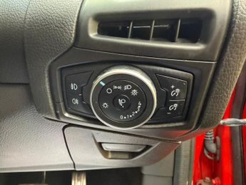 Ford Focus 2.0 TDCi ST-2 Powershift Euro 6 (s/s) 5dr