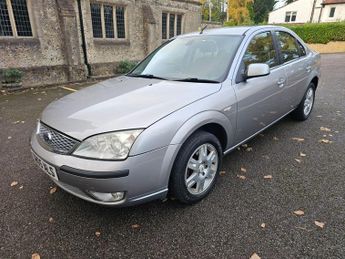 Ford Mondeo 2.0 Ghia 4dr