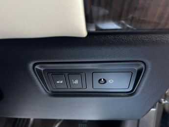 Land Rover Range Rover Sport 3.0 SD V6 HSE Auto 4WD Euro 6 (s/s) 5dr