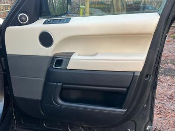 Land Rover Range Rover Sport 3.0 SD V6 HSE Auto 4WD Euro 6 (s/s) 5dr