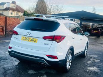 Hyundai Santa Fe 2.2 CRDi Blue Drive Premium Auto 4WD Euro 6 (s/s) 5dr (7 Seat)