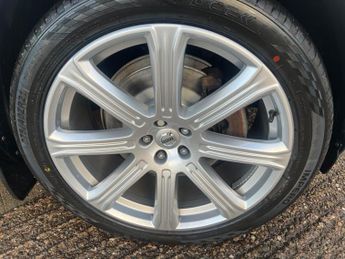 Volvo XC90 2.0 D5 PowerPulse Inscription Auto 4WD Euro 6 (s/s) 5dr