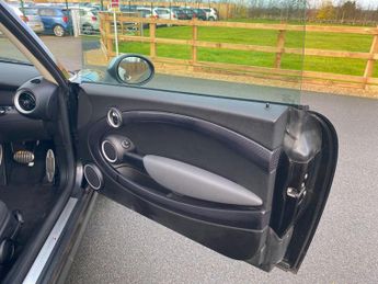 MINI Clubman 1.6 Cooper S Auto Euro 5 5dr