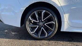 Toyota Corolla 2.0 VVT-h Excel Touring Sports CVT Euro 6 (s/s) 5dr