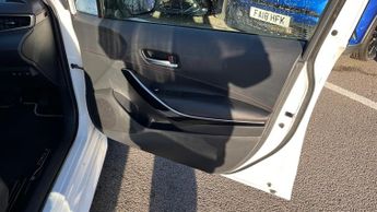 Toyota Corolla 2.0 VVT-h Excel Touring Sports CVT Euro 6 (s/s) 5dr