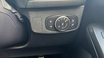 Ford Focus 1.0T EcoBoost MHEV ST-Line Vignale DCT Euro 6 (s/s) 5dr