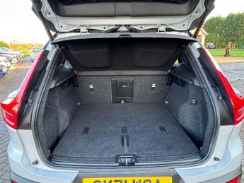 Volvo XC40 1.5 T3 R-Design Auto Euro 6 (s/s) 5dr