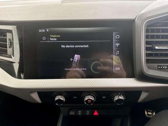 Audi A1 1.5 TFSI 35 S line Sportback Euro 6 (s/s) 5dr