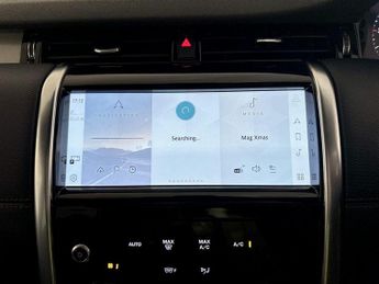 Land Rover Discovery Sport 1.5 P300e 12.2kWh R-Dynamic SE Auto 4WD Euro 6 (s/s) 5dr