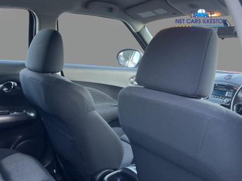 Nissan Juke 1.6 Acenta CVT Euro 5 5dr