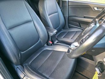 Kia Rio 1.0 T-GDi MHEV 3 DCT Euro 6 (s/s) 5dr