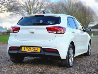 Kia Rio 1.0 T-GDi MHEV 3 DCT Euro 6 (s/s) 5dr