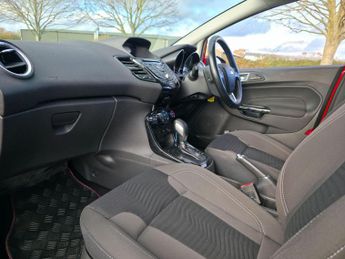 Ford Fiesta 1.0T EcoBoost Zetec Powershift Euro 6 5dr