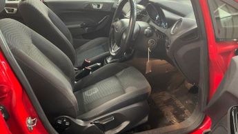 Ford Fiesta 1.0T EcoBoost Zetec Powershift Euro 6 5dr