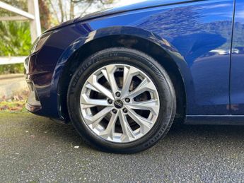 Audi A4 2.0 TDI 35 Technik S Tronic Euro 6 (s/s) 4dr