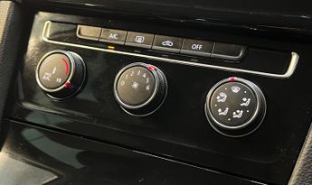 Volkswagen Golf 2.0 TDI BlueMotion Tech GT DSG Euro 5 (s/s) 5dr