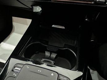 Mercedes-Benz CLA 1.3 CLA180 AMG Line Coupe 7G-DCT Euro 6 (s/s) 4dr