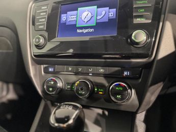 Skoda Octavia 2.0 TDI Elegance DSG Euro 5 (s/s) 5dr