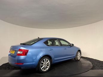 Skoda Octavia 2.0 TDI Elegance DSG Euro 5 (s/s) 5dr