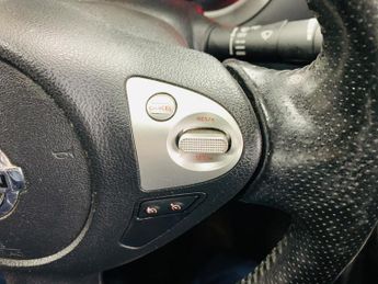 Nissan Juke 1.6 Acenta CVT Euro 5 5dr