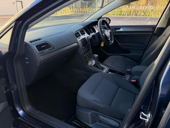 Volkswagen Golf 1.6 TDI BlueMotion Tech SE DSG Euro 5 (s/s) 5dr