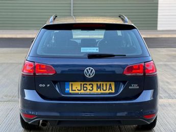 Volkswagen Golf 1.6 TDI BlueMotion Tech SE DSG Euro 5 (s/s) 5dr