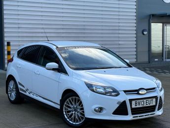 Ford Focus 1.0T EcoBoost Zetec Euro 5 (s/s) 5dr
