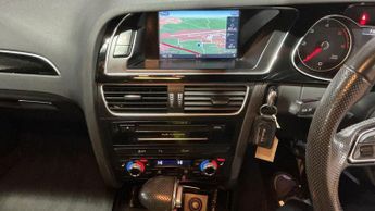 Audi A4 Avant 2.0 TDI Black Edition S Tronic quattro Euro 5 (s/s) 5dr