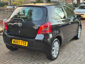 Toyota Yaris 1.3 VVT-i Zinc 3dr