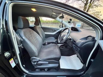 Toyota Yaris 1.3 VVT-i Zinc 3dr