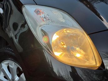 Toyota Yaris 1.3 VVT-i Zinc 3dr