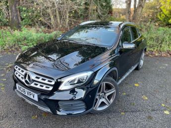 Mercedes-Benz GLA 2.1 GLA220d AMG Line (Premium Plus) 7G-DCT 4MATIC Euro 6 (s/s) 5