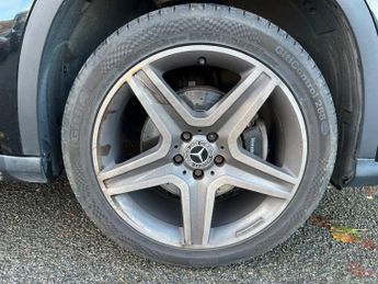 Mercedes-Benz GLA 2.1 GLA220d AMG Line (Premium Plus) 7G-DCT 4MATIC Euro 6 (s/s) 5