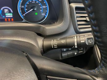 Nissan Leaf 39kWh N-Connecta Auto 5dr
