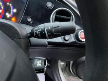 Honda Civic 1.8 i-VTEC SE 5dr