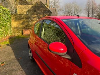 Peugeot 107 1.0 12V Urban 2 Tronic Euro 4 3dr